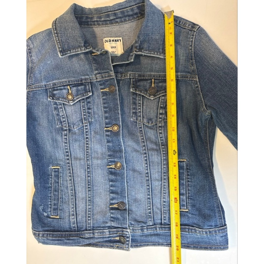 Old Navy Womens Medium Wash Denim Trucker Jacket Size Small Distressed Stretch - Picture 6 of 11